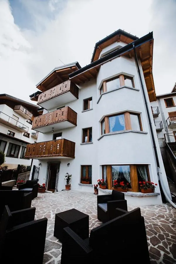 Bed and Breakfast Atelier Della Montagna Zambla Alta Italien